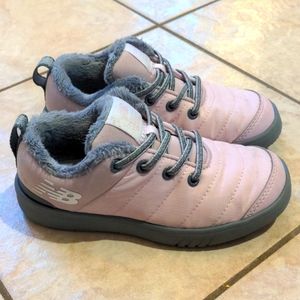 New Balance Moc v1 Girls Faux Fur Winter Sneakers 12.5 youth